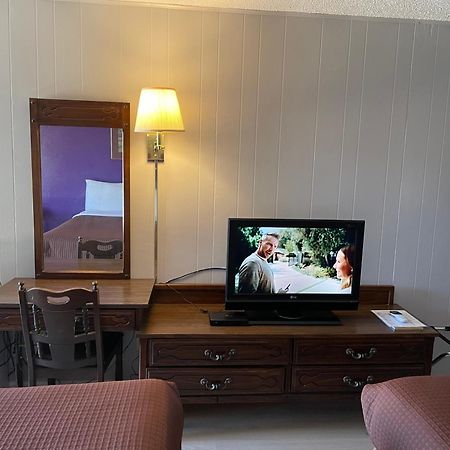 Budget Host Inn Greenup Eksteriør bilde